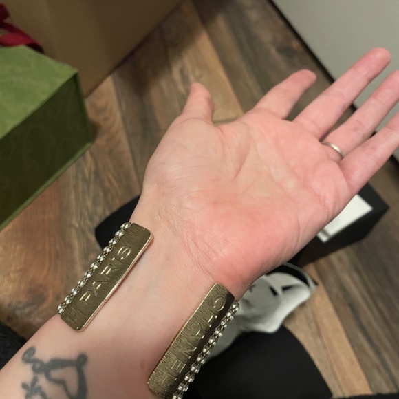 BNIB Chanel Rhinestone Cuff - Picture 4 of 5